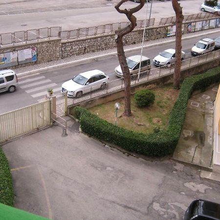 Ferienwohnung A' Moglie Del Comandante Geata Exterior foto