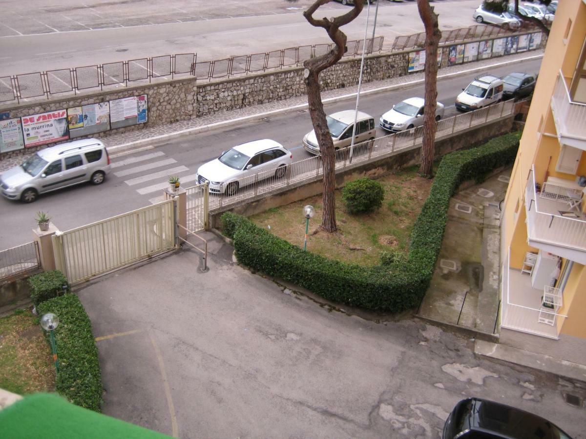 Ferienwohnung A' Moglie Del Comandante Geata Exterior foto